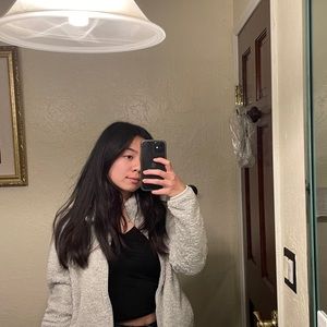 Meet your Posher, Joyce